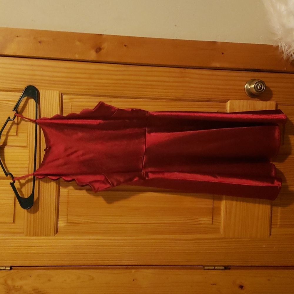 Red dress with pockets
